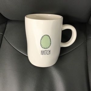 Rae Dunn Hatch (egg) mug
